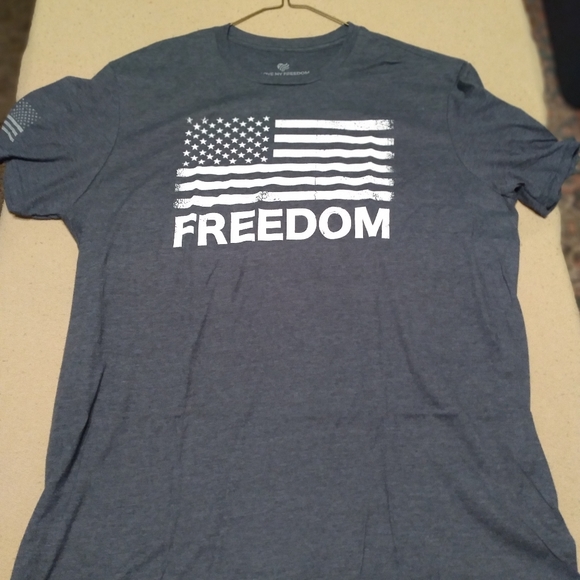 Freedom t-shirt - Picture 2 of 3